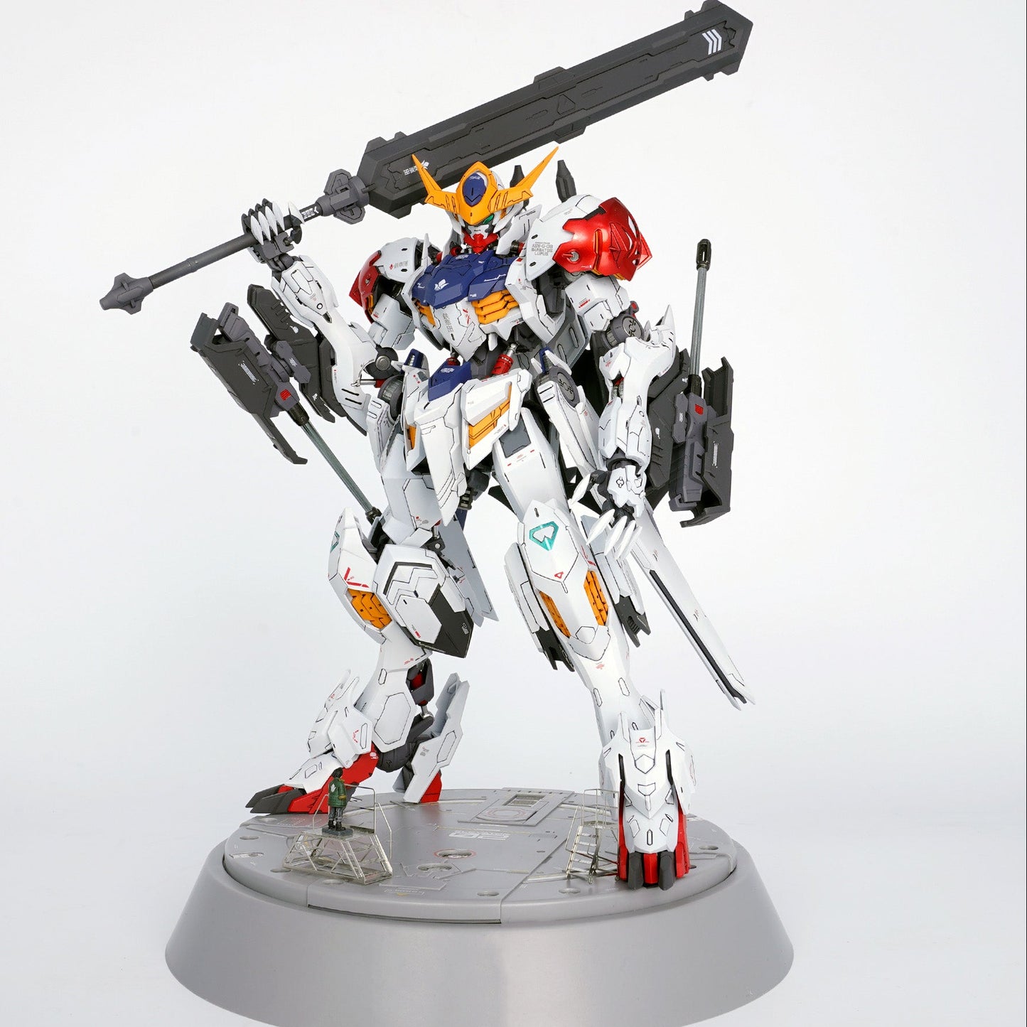 Madworks Multi-Functional Display Base