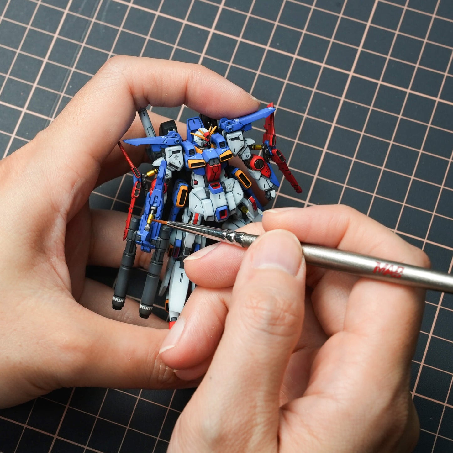 ProModel Hybrid Kolinsky Paint Brush- Pointed(Versand im Dezember)