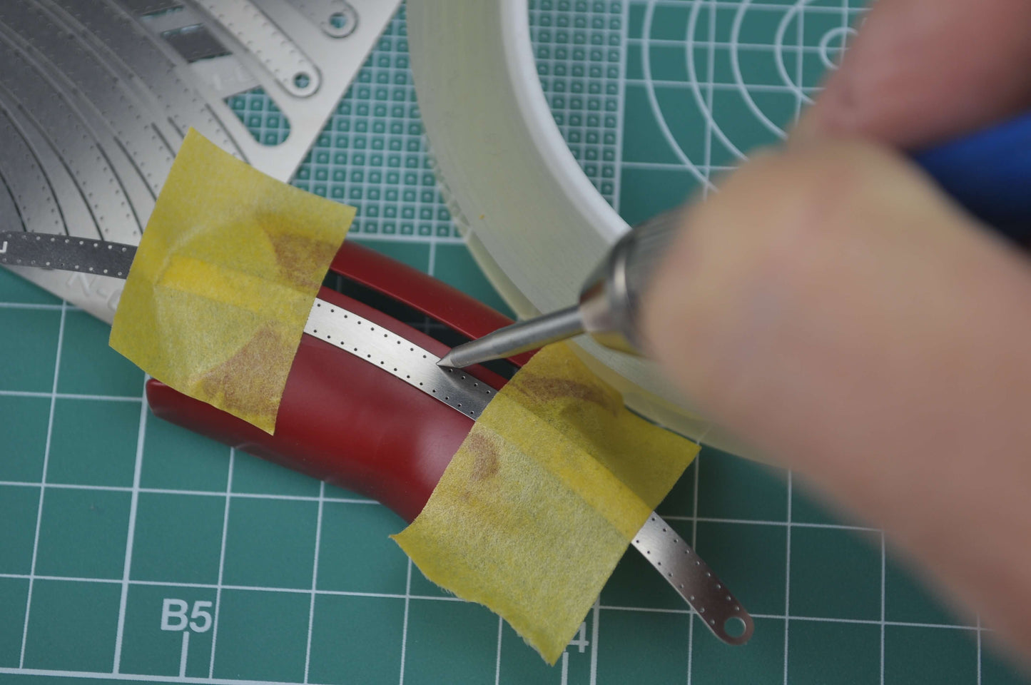 ARC Gauge – Schablone für gebogene Linien