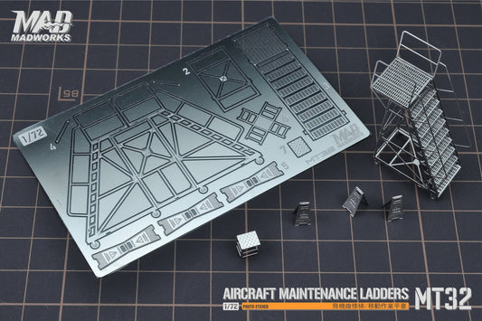 1/72 Aircraft Maintenance Ladder / Mobile Work Platform (Type 2)